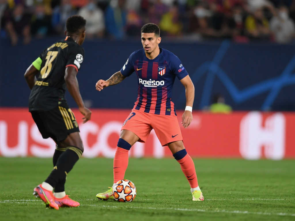 维尼修斯以48分力压罗德里43分,领跑世界足球先生评选 维尼修斯以48分力压罗德里43分,领跑世界足球先生评选